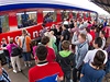 etí fotbalisté odjídjí na Euro vlakem.