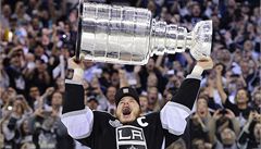 Eli a spol. smutn. Stanley Cup pat Los Angeles