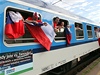 Desítky fanouku ve vlaku smrem do Polska. Komu fandí nezapou