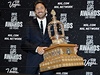 véd Henrik Lundqvist z týmu New York Rangers se dokal Vezinovy trofeje urené nejlepímu brankái NHL