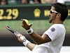 Srbský tenista Janko Tipsarevi vyadil v 1. kole Wimbledonu bouliváka Nalbandiana