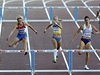 Bh na 400 metrl pekáek, zprava Denisa Rosolová, Anna Jarouková, Irina Davydovová a Zuzana Hejnová 