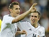 Miroslav Klose (vlevo) a Philipp Lahm