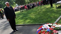 Prezident Václav Klaus p�i projevu uvedl, �e odsun N�mc� z �eskoslovenska po druhé sv�tové válce byl logickým vyúst�ním tragické kapitoly �eských d�jin. 