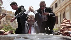 Pijdou nepokoje? Egyptskm prezidentem bude islamista