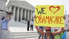 Obama vyhrl. Jeho zdravotn reformu podpoil soud