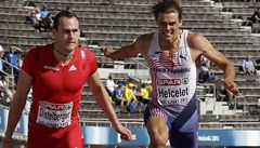 Vpravo Adam Helcelet