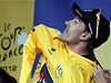 výcarský cyklista Fabian Cancellara se lutým trikotem pro vedoucího jezdce Tour de France