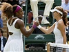 Serena Williamsová (vlevo) a Agnieszka Radwanska 
