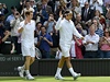 Andy Murray (vlevo) a Roger Federer