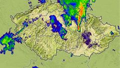 Silné bouřky trápily východ Čech. Zaplavily desítky sklepů