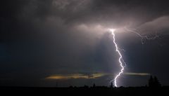 Moravu a Slezsko zashnou siln boue, varuj meteorologov