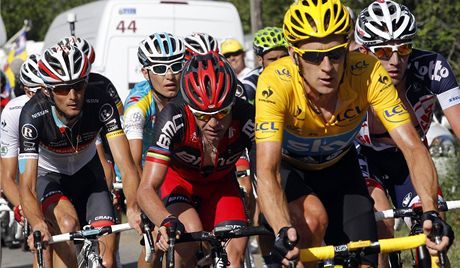 Tour de France (zleva Frank Schleck, Evans, Wiggins)