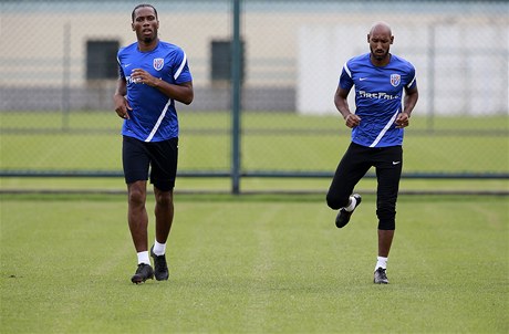 Hvzdy v ín - Dider Drogba a Nicolas Anelka