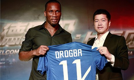 Drogba bude hrát v anghaji