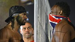 Britští boxeři David Haye (vlevo) a Dereck Chisora před vzájemným zápasem