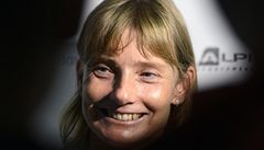 Kajaká�ka �t�pánka Hilgertová na pra�ském leti�ti Kbely, odkud odlet�lo do Londýna první letadlo s �eskými olympioniky