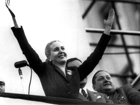 Evita Perónová na snímku ze 17. íjna 1951 v Buenos Aires.