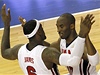 Basketbalisté USA (James a Bryant)