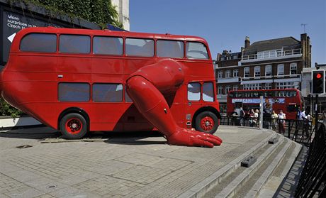 Cviící autobus který pro olympiádu v Londýn navrhl eský výtvarník David erný