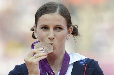 Zuzana Hejnová se svou medailí