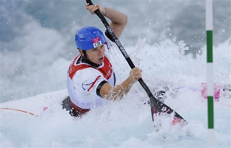 Kajakáka tpánka Hilgertová skonila v závod vodních slalomáek na olympijských hrách v Londýn tsn pod stupni vítz