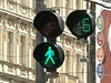 Praha zkoí nové semafory, odpoítávají as