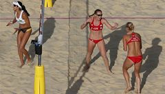 �e�ky Kristýna Kolocová a Markéta Sluková