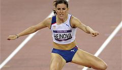 Finálový závod na 400 metr pekáek (Zuzana Hejnová)