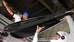 Mezi ú�astníky poolympijského setkání byla kajaká�ka �t�pánka Hilgertová (vlevo). Zalétala si i ve v�trném tunelu