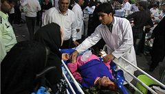 Zemtesení v Iránu má na svdomí stovky zranných.