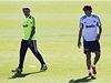 Portugalský trenér Realu Madrid José Mourinho (vlevo) a Brazilec Kaká na tréninku