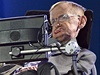 Zahájení paralympiády na Olympijském stadion v Londýn. (Stephen Hawking)