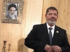 Do Teheránu na vrcholnou schzku piletl Muhammad Mursí, který se tak stal prvním egyptským prezidentem, jen navtívil Írán od peruení diplomatických vztah v roce 1979.