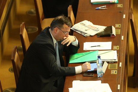 Premiér Petr Neas na jednání Snmovny o zvýení DPH 4.9.2012.