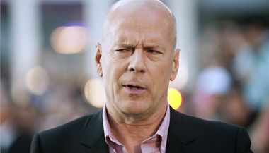Bruce Willis na festivalu v Torontu