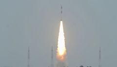 Indie oslavuje 100. vesmírnou misi a chce na Mars