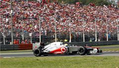 Lewis Hamilnton v Monze