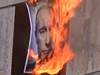 lenky Pussy Riot na novém videu zapálily portrét Putina