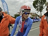 eská rychlobruslaská ampionka Martina Sáblíková krátce po dojezdu asovky en na MS v silniní cyklistice v nizozemském Limburgu