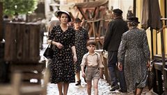 Soa Norisová hraje manelku hlavního hrdiny ve filmu Ve stínu