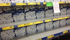 Z pra�ské prodejny Lidl ve�kerý tvrdý alkohol zmizel