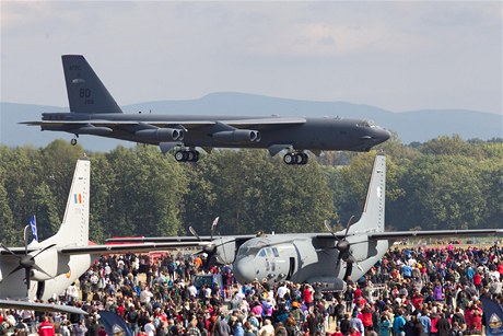 Americký bombardér B-52