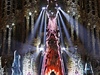 Katedrála je smsicí novokatalánského stylu, secese a moderny. Nasvícená dostala úpln jiný rozmr.