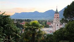 Merano je mstem lázeských promenád.