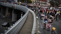 Praha by mla bt k cyklistm pvtivj, tvrd poadatel jarn cyklojzdy 