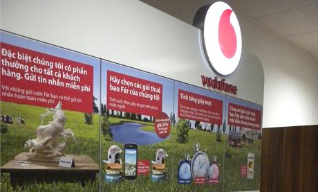 Prodejna Vodafone v praské trnici SAPA