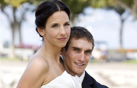 Český cyklista Roman Kreuziger se 5. října v Itálii oženil, vzal si snoubenku Michaelu. 