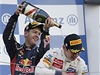 Vettel a Kobajai slaví stupn vítz v Japonsku