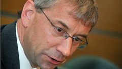 Jaromír Drábek rezignoval na svůj post ministra práce a sociálních věcí. | na serveru Lidovky.cz | aktuální zprávy